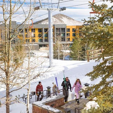 Yotelpad Park City Bagian luar foto