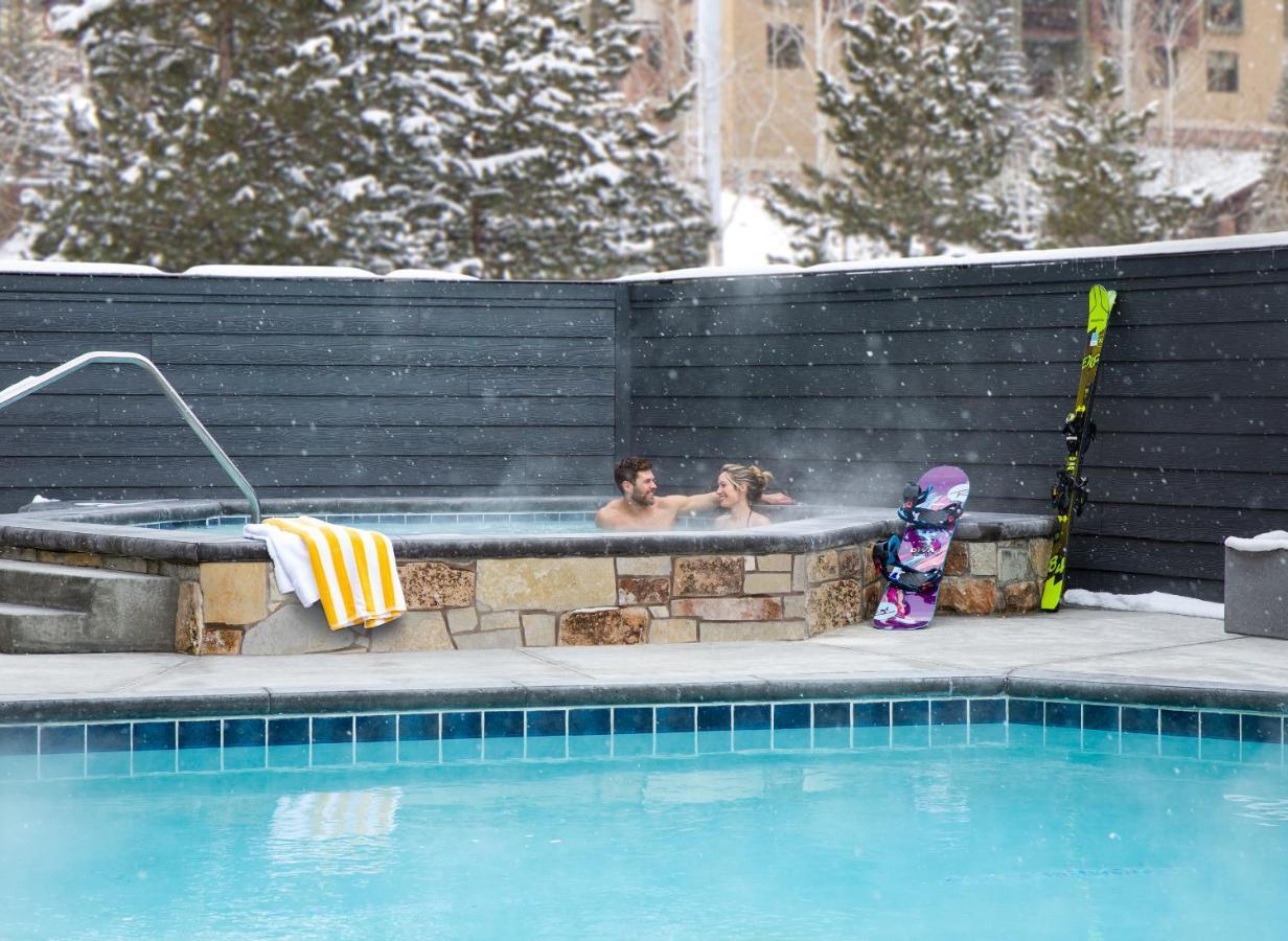 Yotelpad Park City Bagian luar foto
