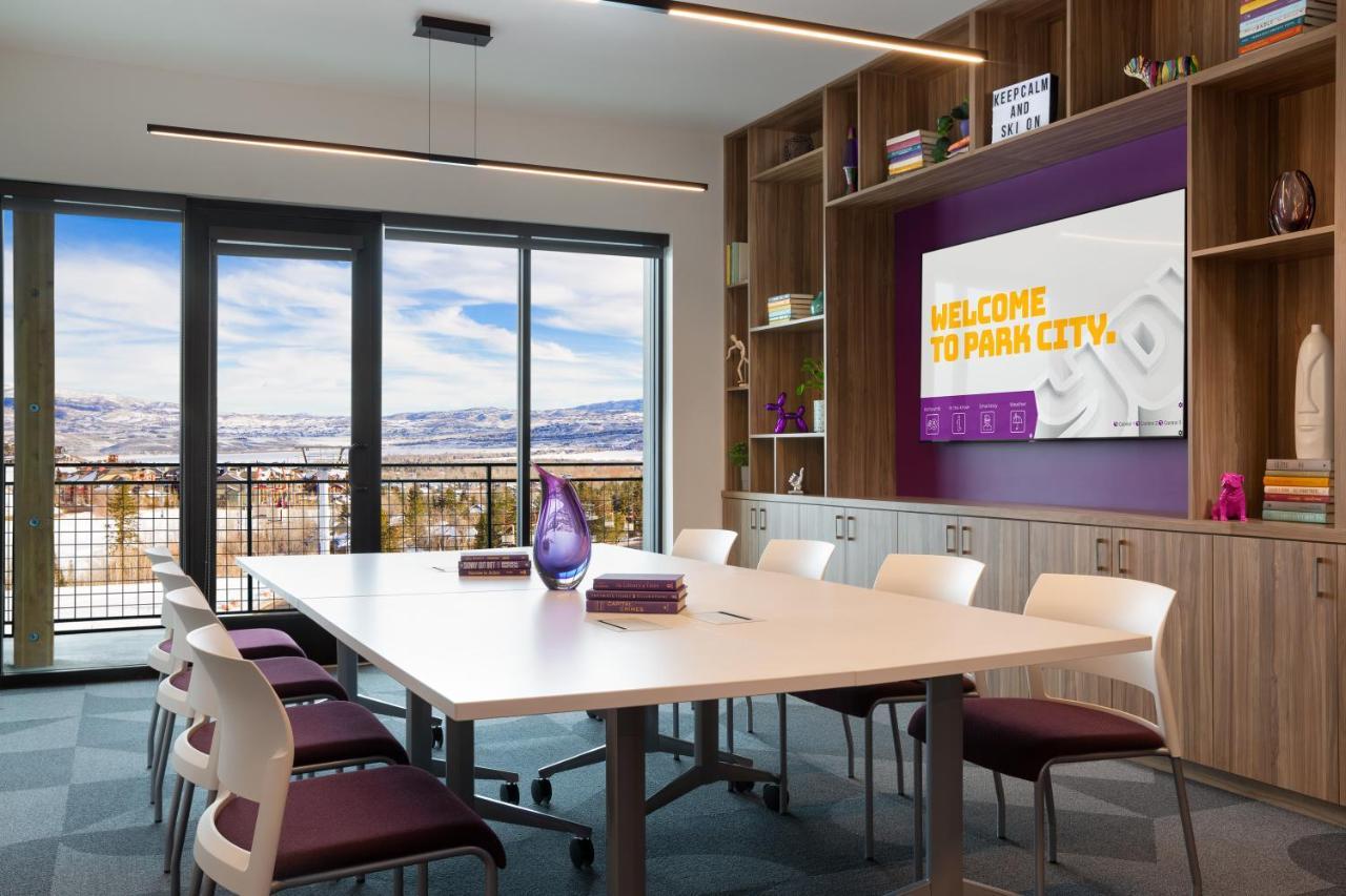 Yotelpad Park City Bagian luar foto