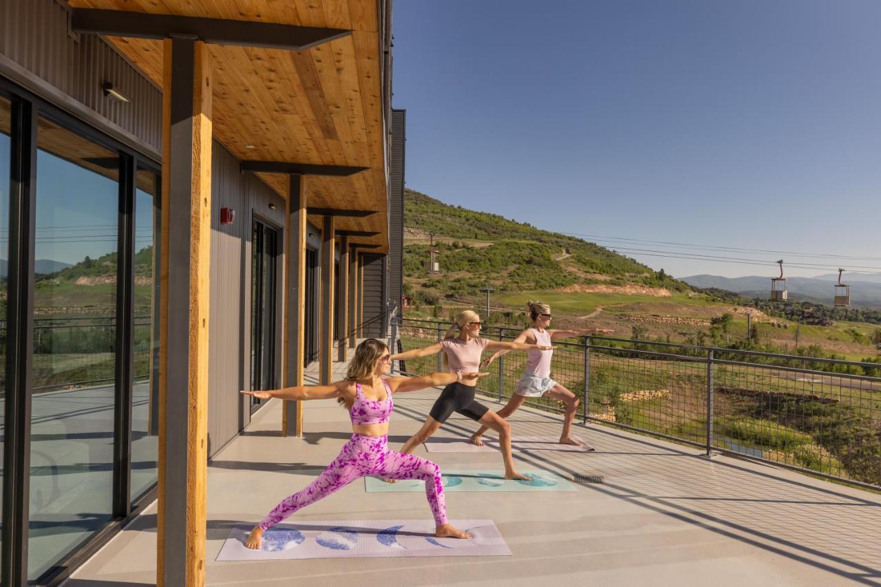Yotelpad Park City Bagian luar foto