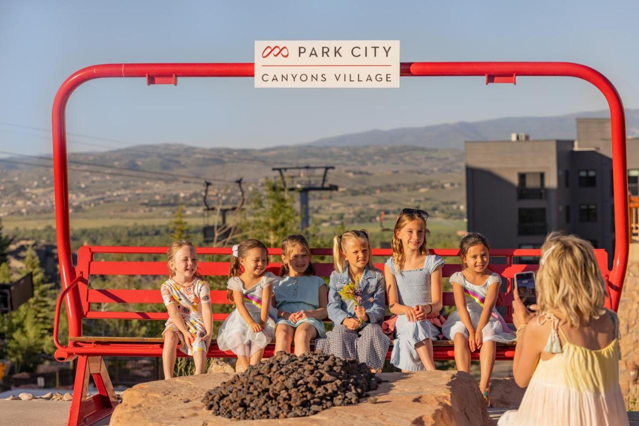 Yotelpad Park City Bagian luar foto