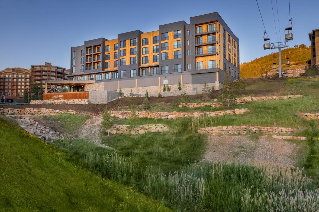 Yotelpad Park City Bagian luar foto